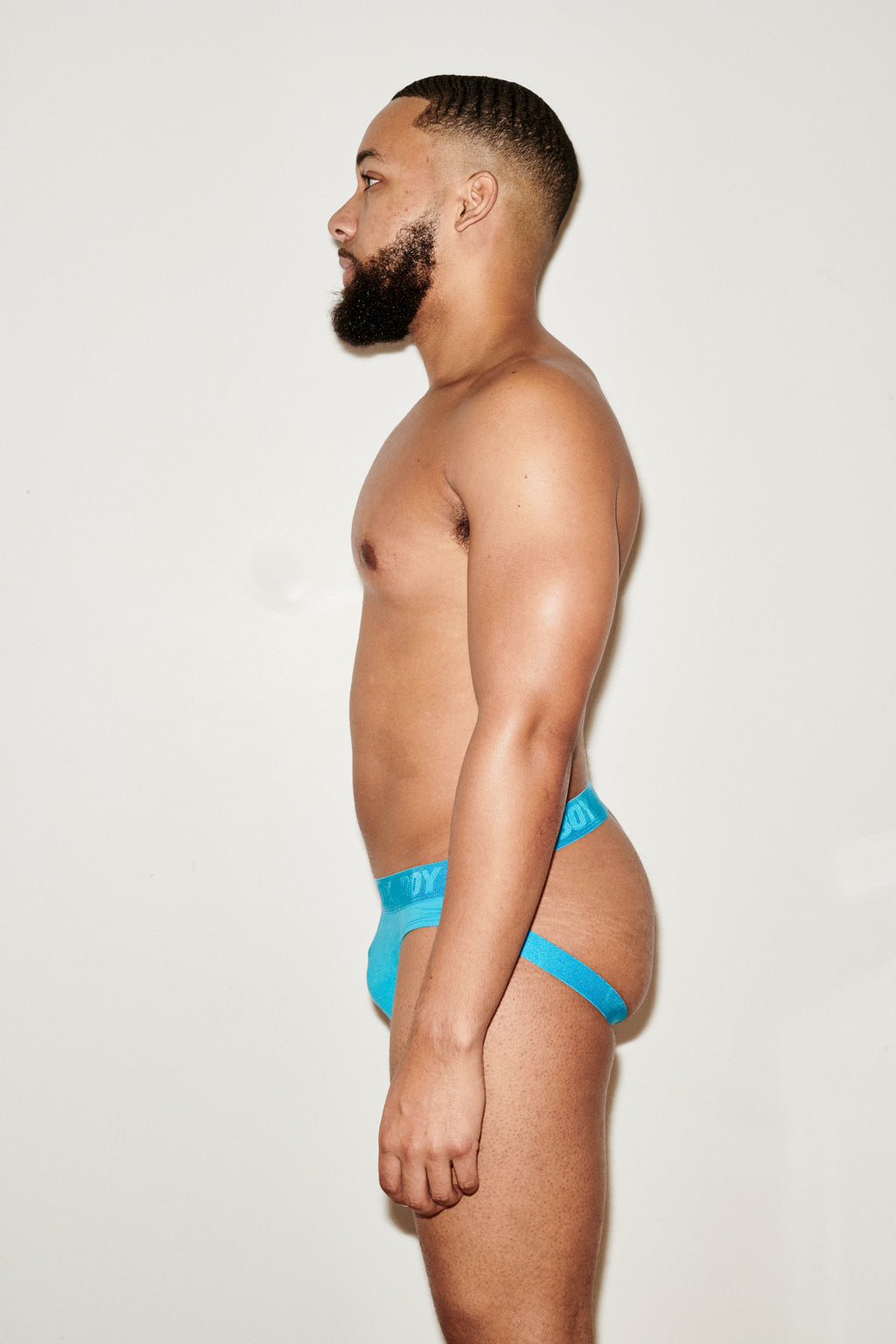 Boy(strap) in Sea Breeze